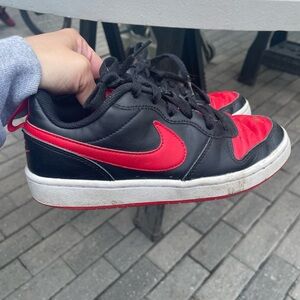 Nike Black and Red Low-Top Sneakers